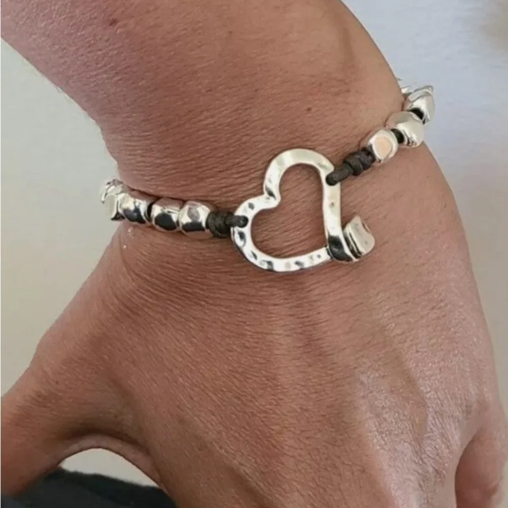 Nailed Heart - Boho handcrafted bracelet